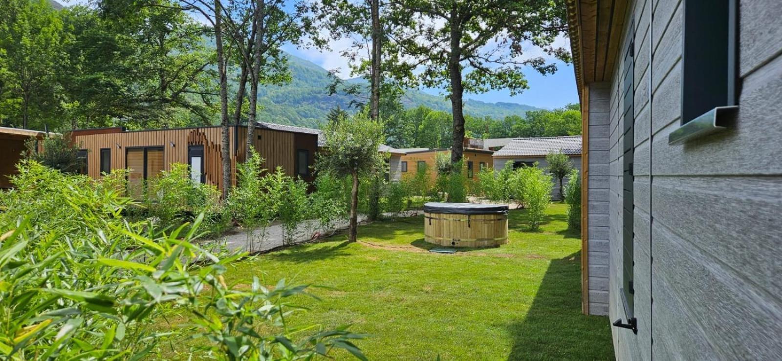 Camping Paradis La Marmotte Акс-ле-Терм Екстер'єр фото